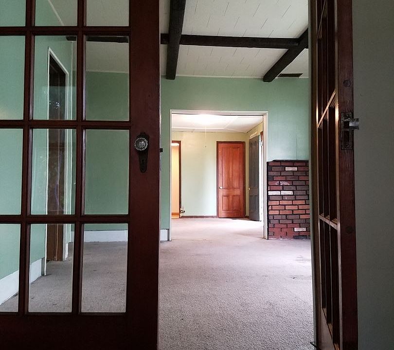 1st image of 374 W 4th St #5263190