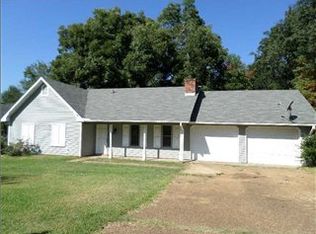 317 Longmeadow Ct S, Ridgeland, MS 39157