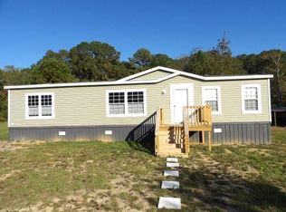 445 Bartlett Loop, Headland, AL 36345