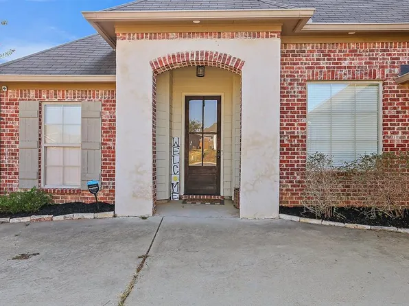 312 Ridge Pointe Dr, Brandon, MS 39042
