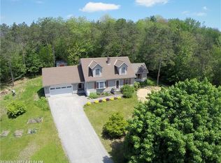 27 Pine Rd, Turner, ME 04282