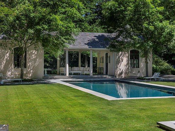 5th image of 133 Blackland Rd NW