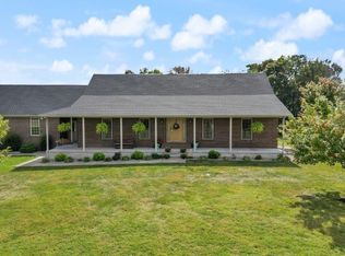 1615 Payne Loop Rd, Smiths Grove, KY 42171