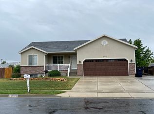 2555 W 3900 S, Roy, UT 84067