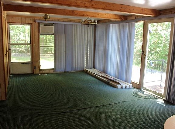 4th image of 272 Jander Ln