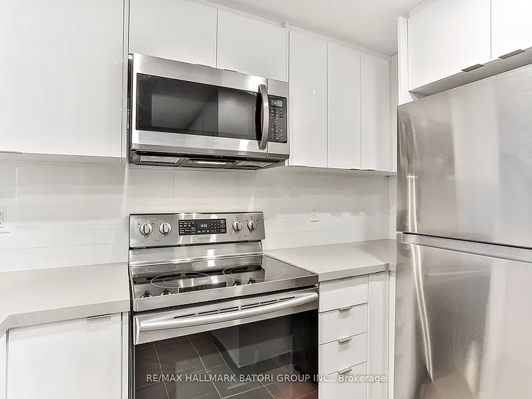 2603 Bathurst St #310 — Photo 6