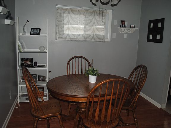 5th image of 348 Paul St