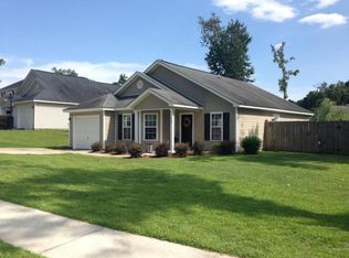 308 Huntington Ct, Hanahan, SC 29410