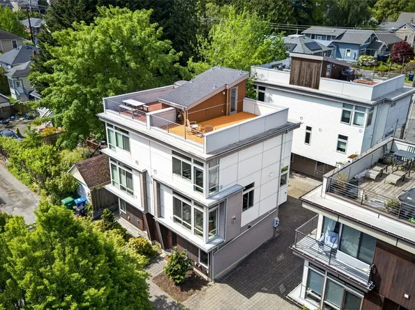 2615 NW 65th Street, Seattle, WA 98117
