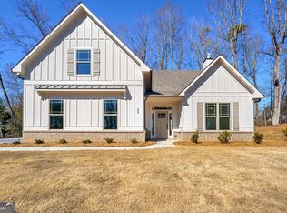 33 Hometown Ct, Jefferson, GA 30549