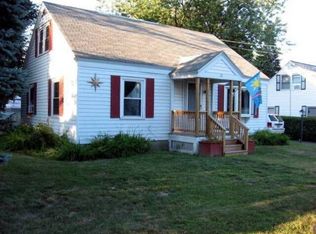 17 Elmhurst St, Waterville, ME 04901