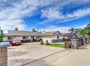 45 Falcon Ln, Redlands, CA 92374