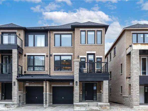 18 Red Maple Ln, Barrie, ON L9J 0N4