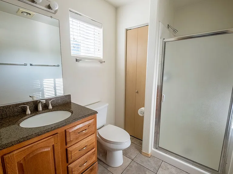 304 N Greensferry Rd #208 — Photo 19