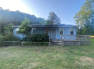 375 215th Hwy, Oark, AR 72852