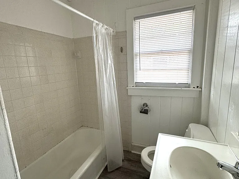 7203 Porcher Dr — Photo 10