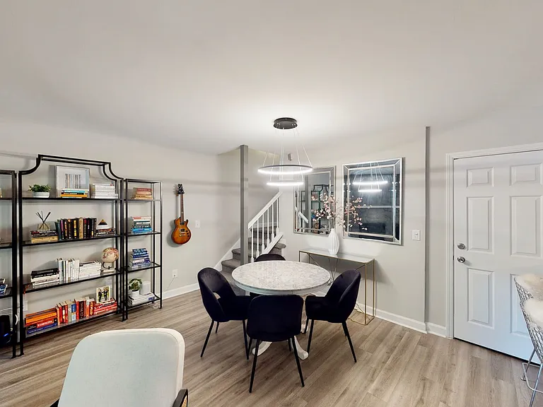 3437 Colony Crossing Dr — Photo 12