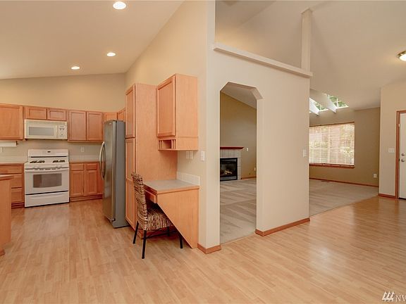 5th image of 4704 148th Street Ct NW