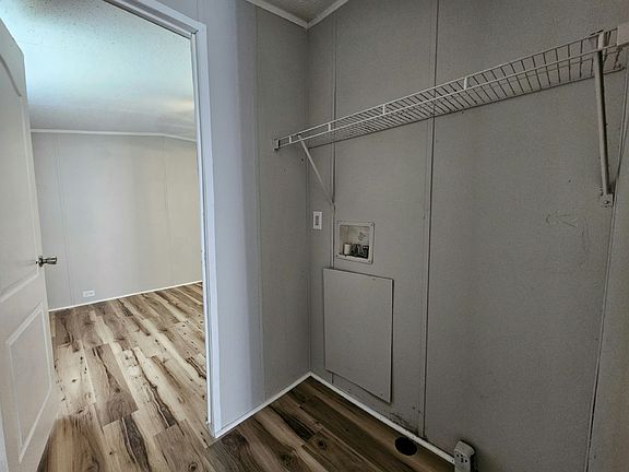4th image of 6280 Hamilton Dr #16