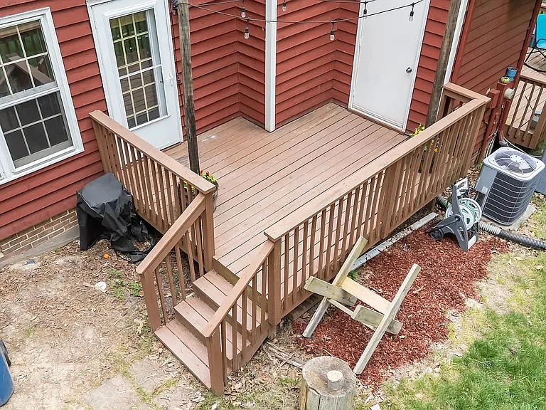 102 Shady Spring Pl — Photo 23