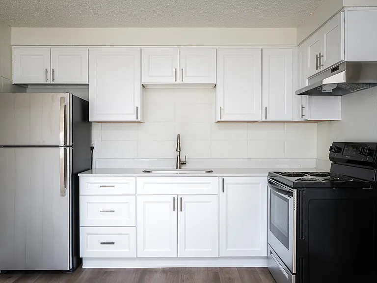 1311 Peace St SE #10 — Photo 5