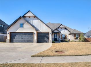 3041 Cedar Springs Ct, Arcadia, OK 73007