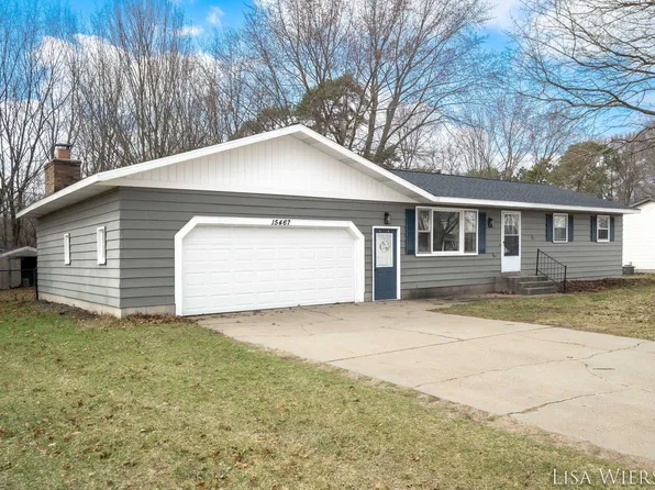 15467 160th Ave, Grand Haven, MI 49417