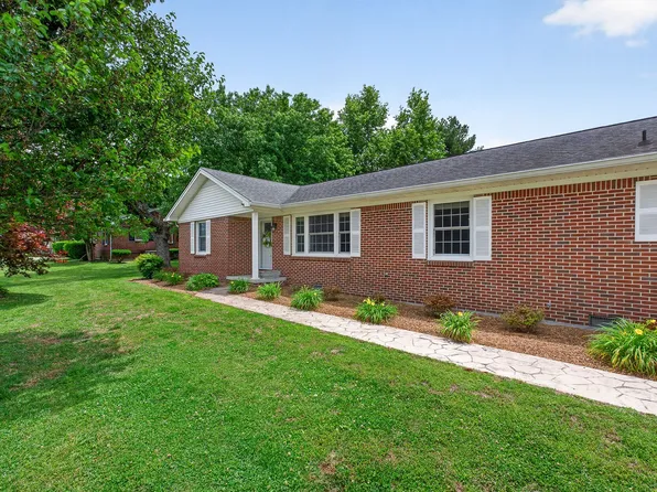 701 Cill St, Smithville, TN 37166