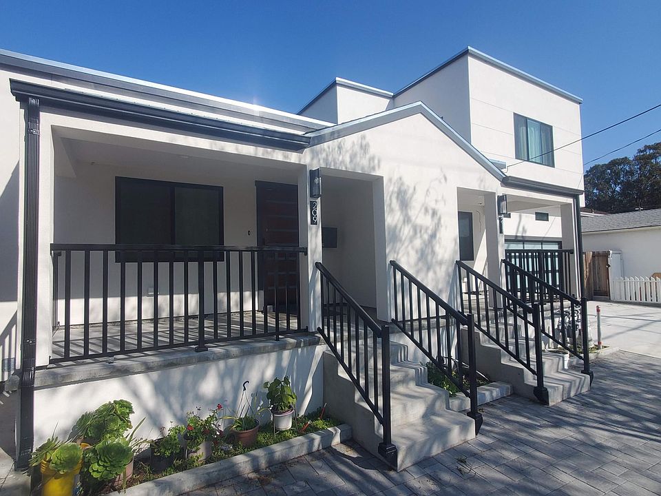 1st image of 209 Santa Maria Ave