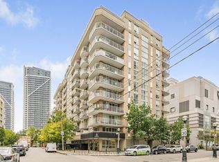 18 Stafford St #305, Toronto, ON M5V3W4