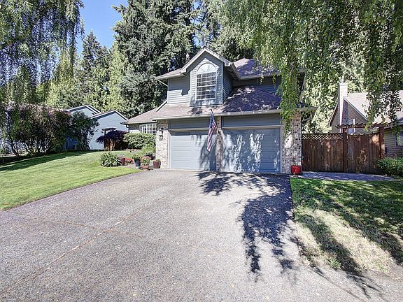 2nd image of 16165 SW Copper Creek Dr