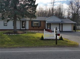 6879 Knickerbocker Rd, Ontario, NY 14519