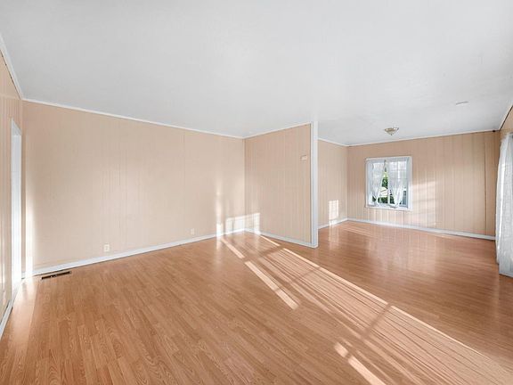 5th image of 342-344 Raymond Ave