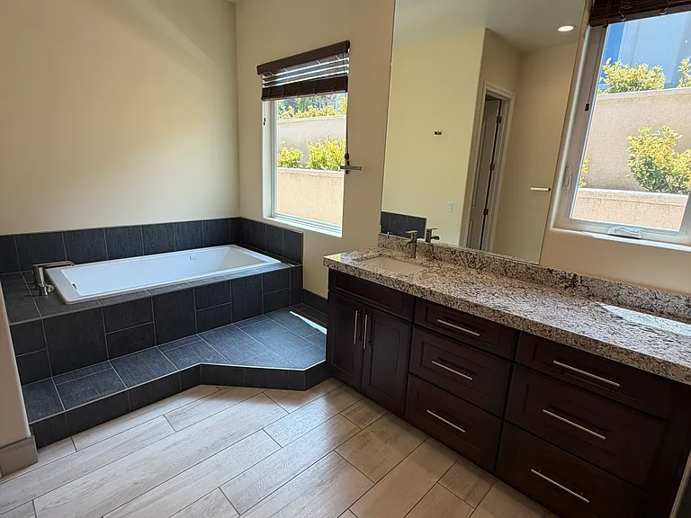 7603 Romeria St — Photo 22