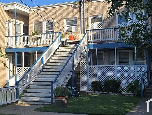 1 bed, 420 sqft, $1,100 — Photo 2