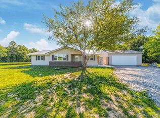 22531 N Tinsley Ln, Dix, IL 62830