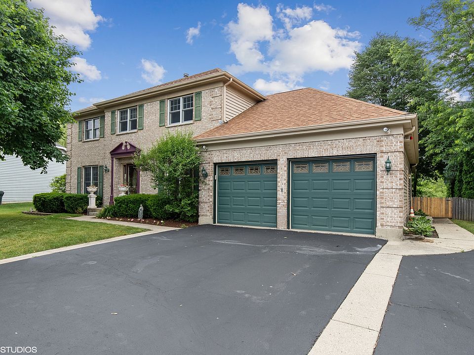 1st image of 784 Wortham Dr
