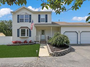 91 Drum Point Rd, Brick, NJ 08723