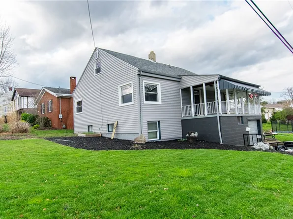 822 Cypress St, Irwin, PA 15642
