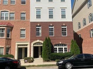 5712 Virginia Ln #7, Oxon Hill, MD 20745