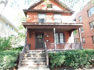 909 Main St, Evanston, IL 60202