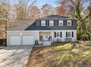 982 Lacon Dr, Newport News, VA 23608
