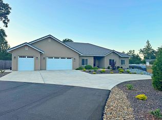 3001 Sabre Ct, Shingle Springs, CA 95682