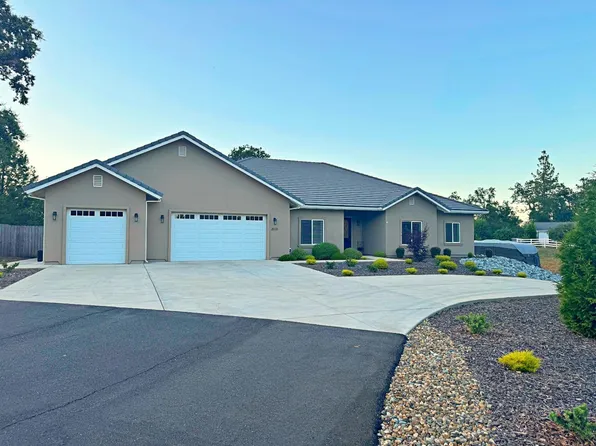 3001 Sabre Ct, Shingle Springs, CA 95682
