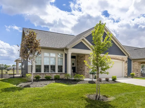 1621 E Waterside Dr, Circleville, OH 43113