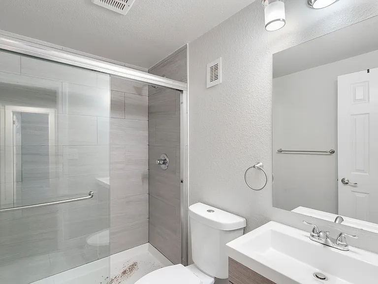 2455 S Gaylord St #3 — Photo 7