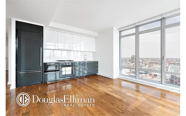 Rented by Douglas Elliman | media 22