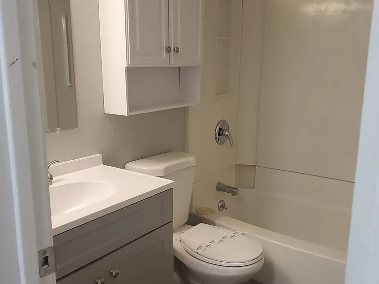 Cimarron Apartments — Photo 60