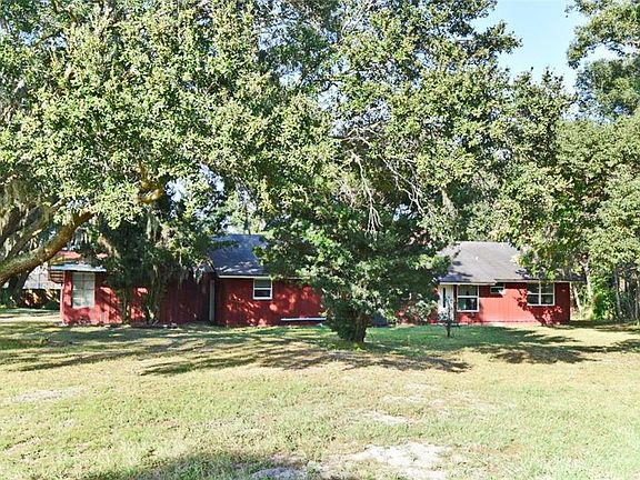 3rd image of 2790 Narcissus Ave