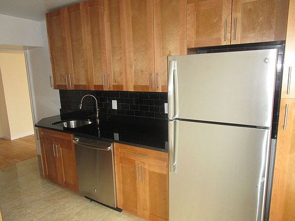 2nd image of 355 E 72nd St APT 8G